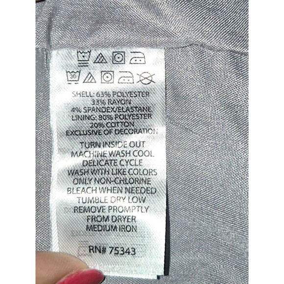 Tahari A-Line Dress Girls 4-5 YO Gray Pleated Embroidered Short Cap Sleeve - Picture 3 of 5